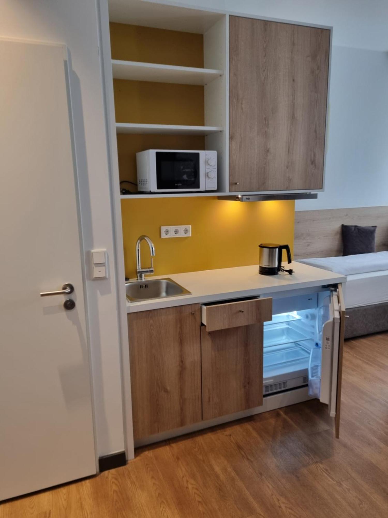 My Minga Airport Serviced Apartments Гальбергмос Екстер'єр фото