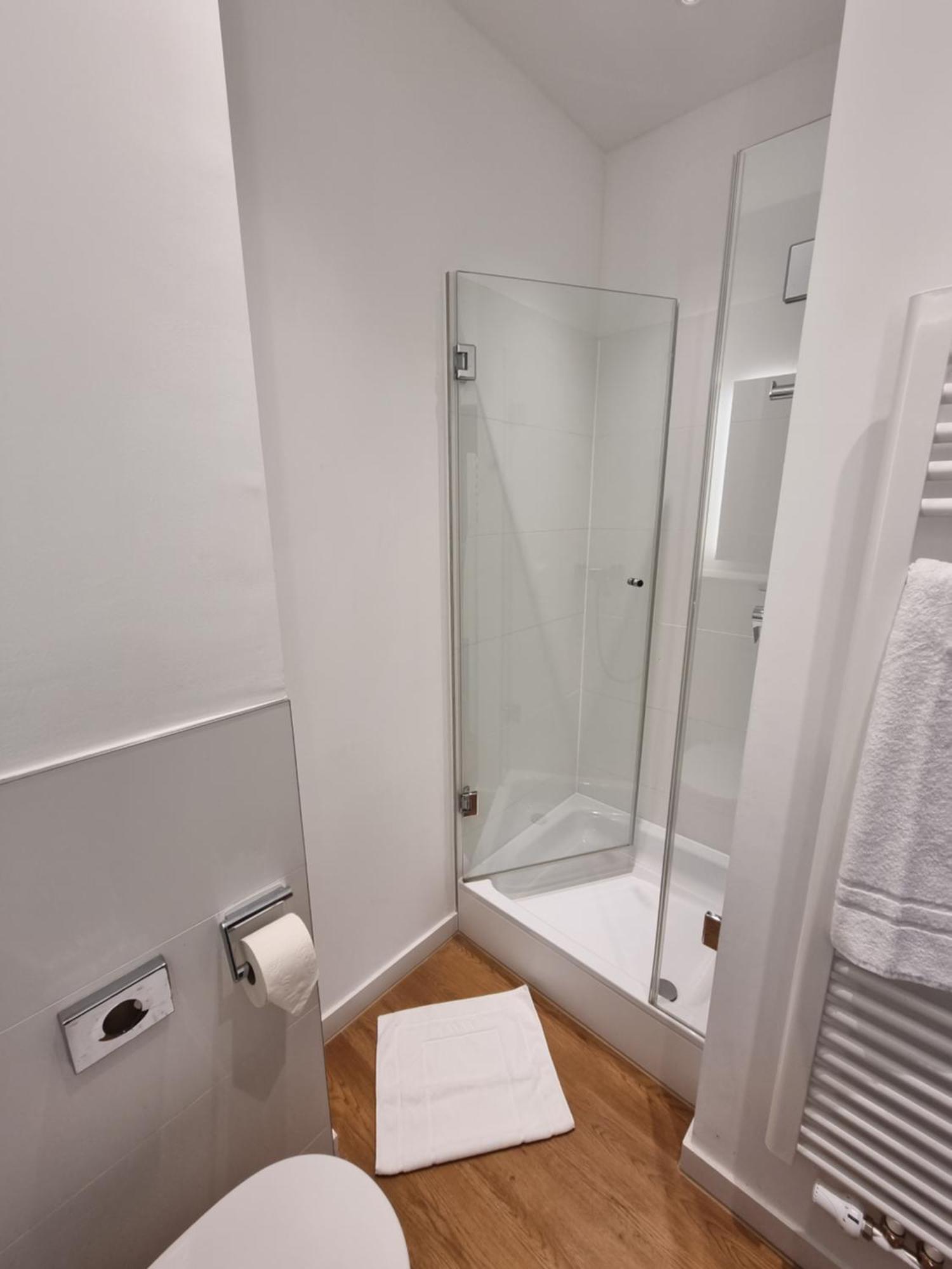 My Minga Airport Serviced Apartments Гальбергмос Екстер'єр фото